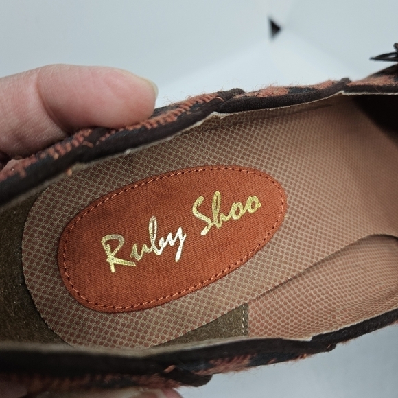 Ruby Shoo retro orange pumps with flower pattern and detail UK 7 EU 40 US 9 - Picture 6 of 11